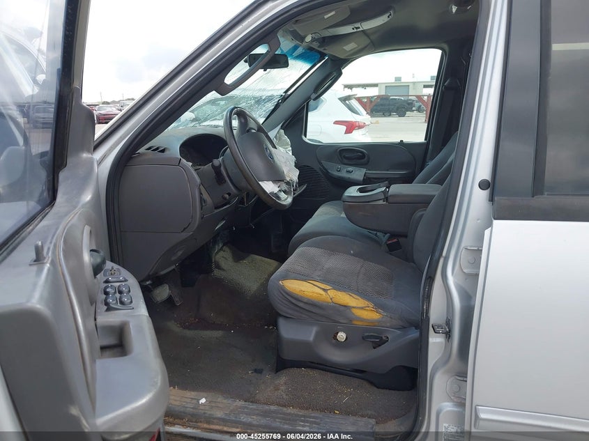 2002 FORD F-150 auction photo 5