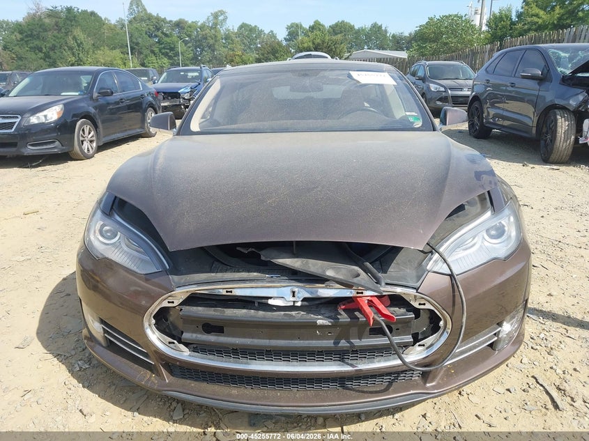 2013 Tesla Model S VIN: 5YJSA1DG5DFP04978 Lot: 45255772
