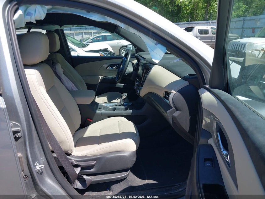 2023 CHEVROLET TRAVERSE auction photo 5