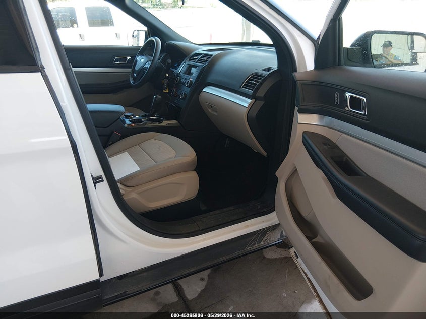 2018 FORD EXPLORER auction photo 5
