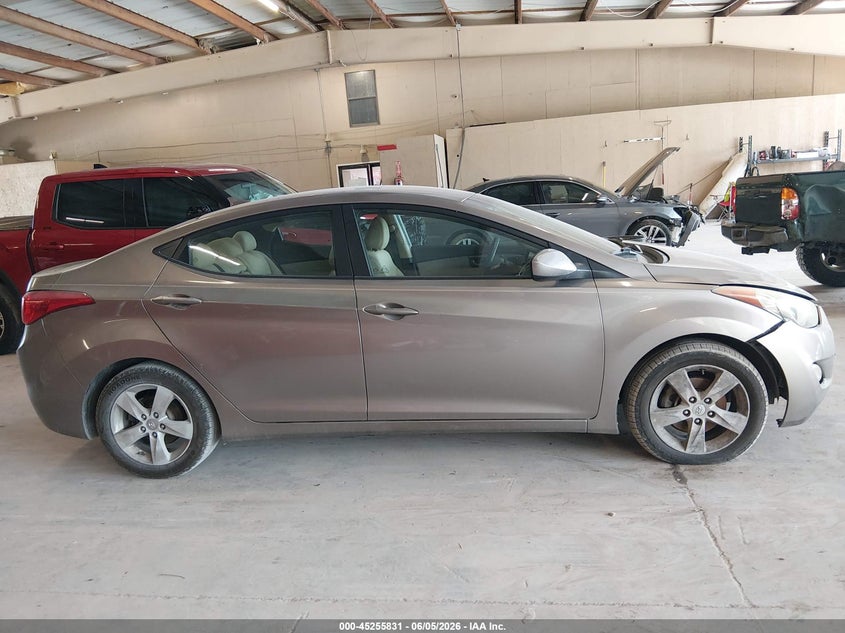 2012 Hyundai Elantra 1.8 Gls gold Lot 111045255831 Vin 5NPDH4AE5CH064280