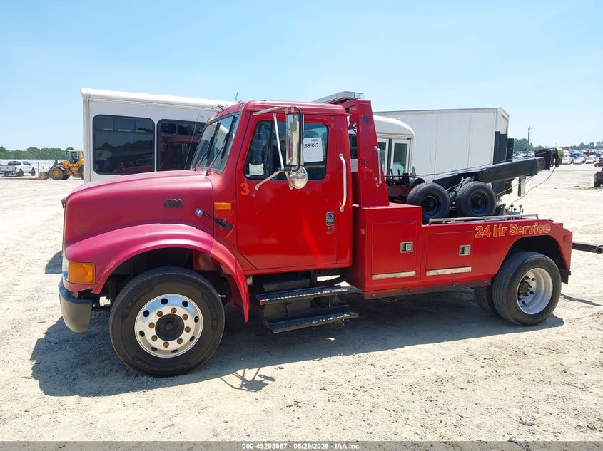 1996 International 4000 4700 VIN: 1HTSCABK3TH243296 Lot: 45255987