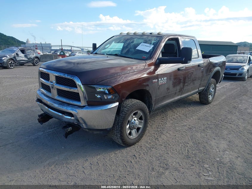 Vin: 3c6ur5cj1eg137550, lot: 45753830, ram 2500 tradesman 20142