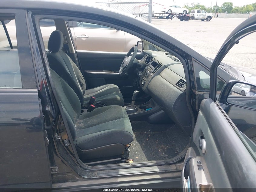 3N1BC1CP2CK249656 2012 Nissan Versa 1.8 1.8 S black
