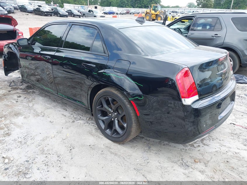 Vin: 2c3ccabg2nh158738, lot: 45754040, chrysler 300 s 20223