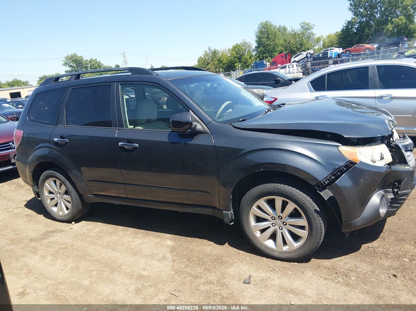 2013 Subaru Forester 2.5X Limited VIN: JF2SHAEC4DH412280 Lot: 45256226