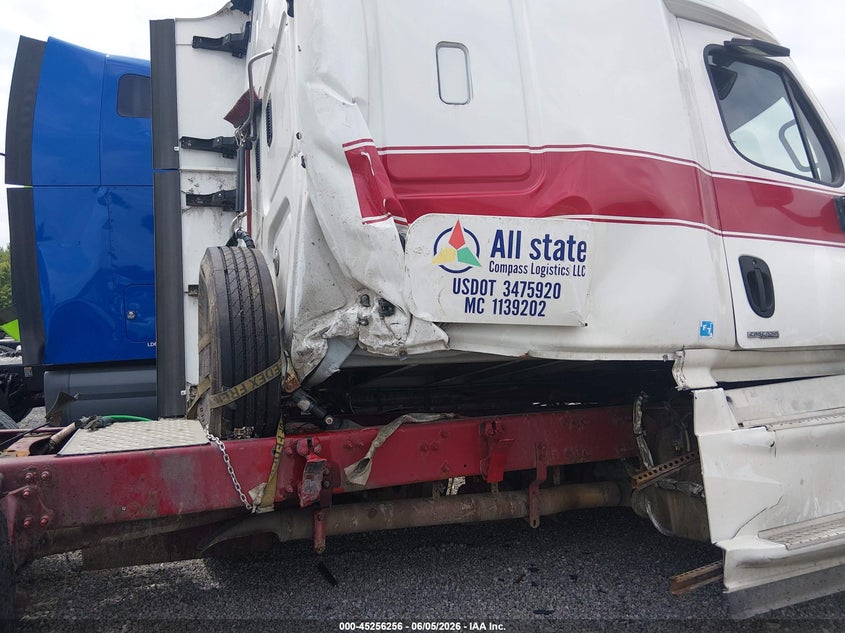 2016 OTHER FREIGHTLINER CASCADIA 125 TRUCK N/A