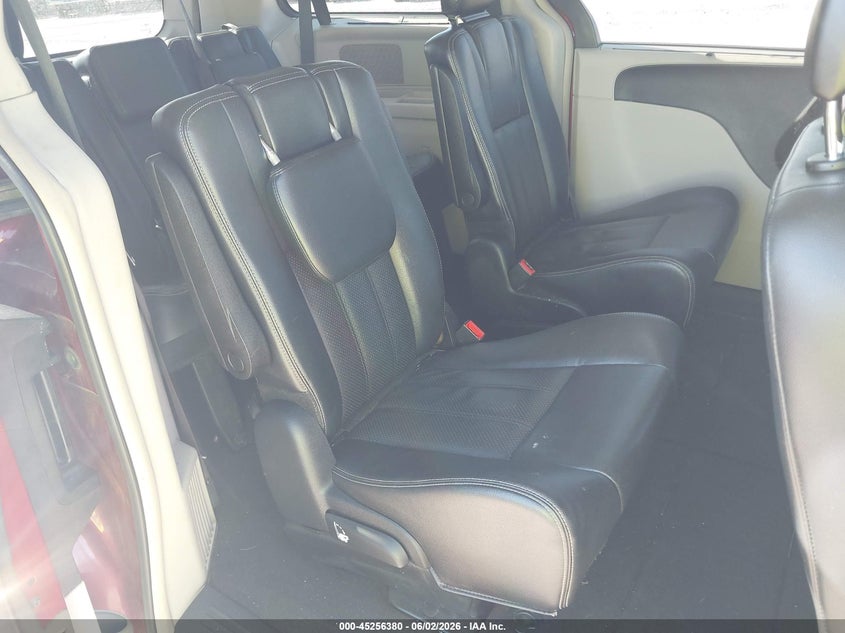 2014 Chrysler Town & Country Touring-L VIN: 2C4RC1CG9ER413187 Lot: 45256380