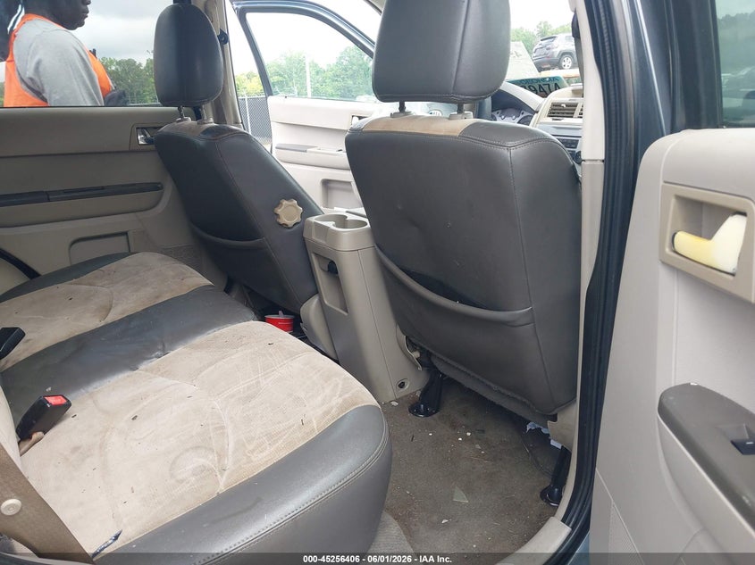 2008 Mercury Mariner Premier VIN: 4M2CU87138KJ10047 Lot: 45256406