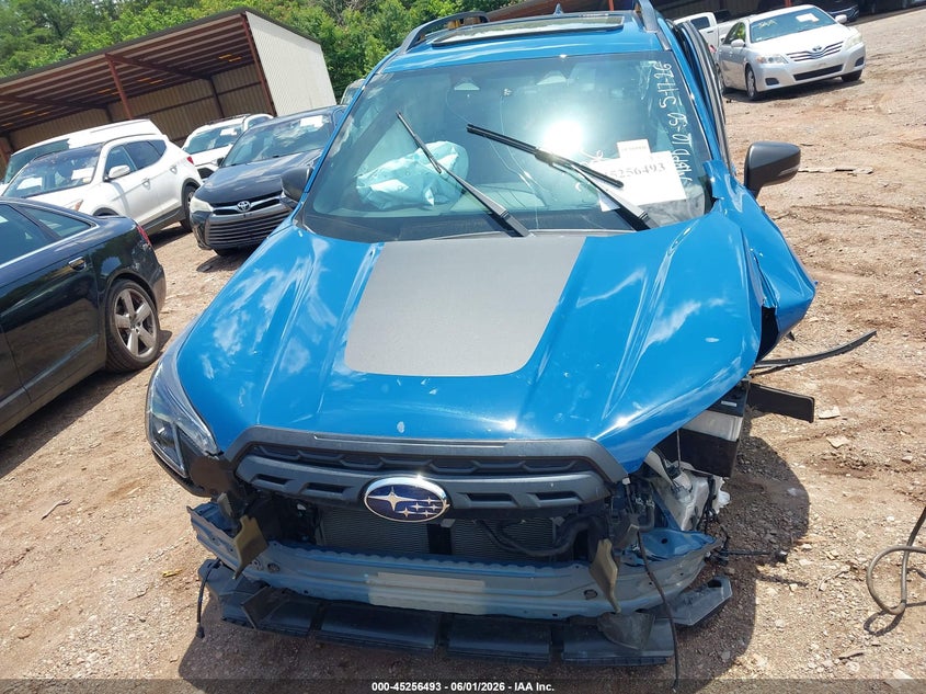 2024 SUBARU FORESTER auction photo 6