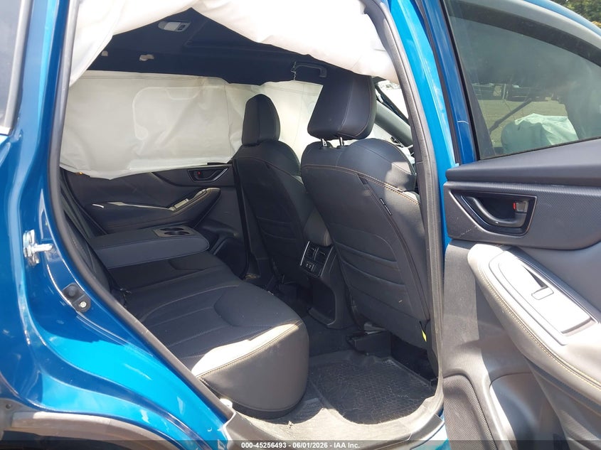 2024 SUBARU FORESTER auction photo 8