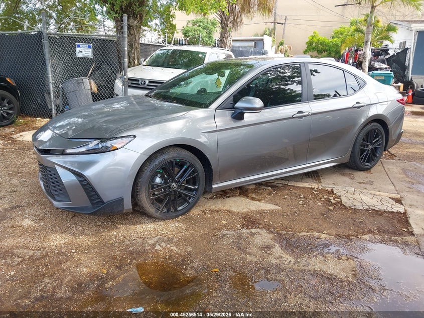 2025 Toyota Camry Se 4T1DAACK5SU569824 photo 1