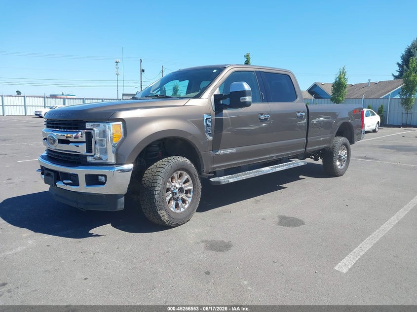2017 FORD F-350 auction photo 2