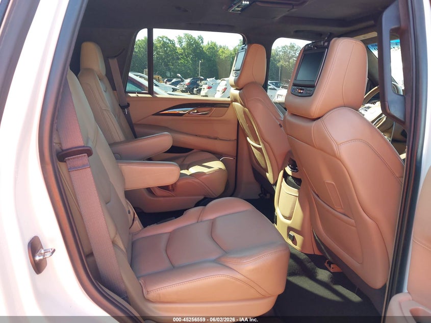 2018 Cadillac Escalade Platinum VIN: 1GYS4DKJ4JR137413 Lot: 45256559
