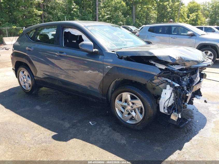 2026 HYUNDAI KONA SE — Галерея фотографий