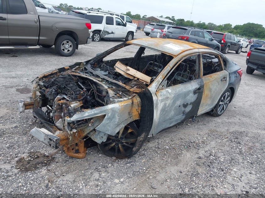 2016 NISSAN ALTIMA auction photo 2