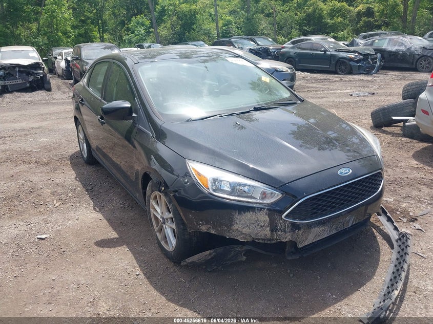 Vin: 1fadp3f21jl209941, lot: 45754436, ford focus se 2018 img_1