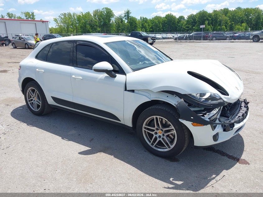 Vin: wp1aa2a56hlb81024, lot: 45754457, porsche macan 2017 img_1