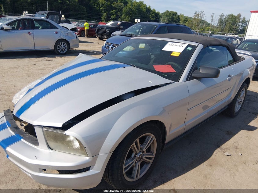 2007 Ford Mustang 1ZVFT84N475265794 photo 1