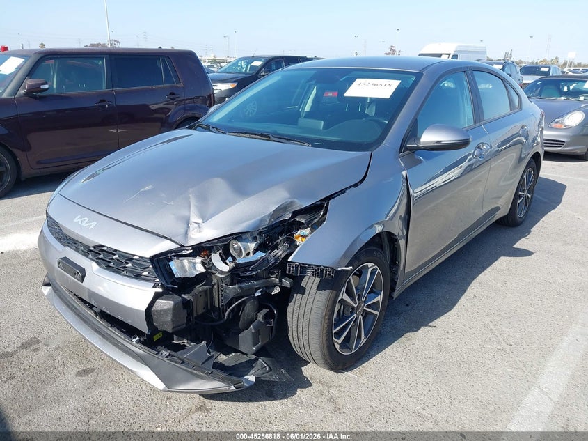 2024 KIA FORTE auction photo 6