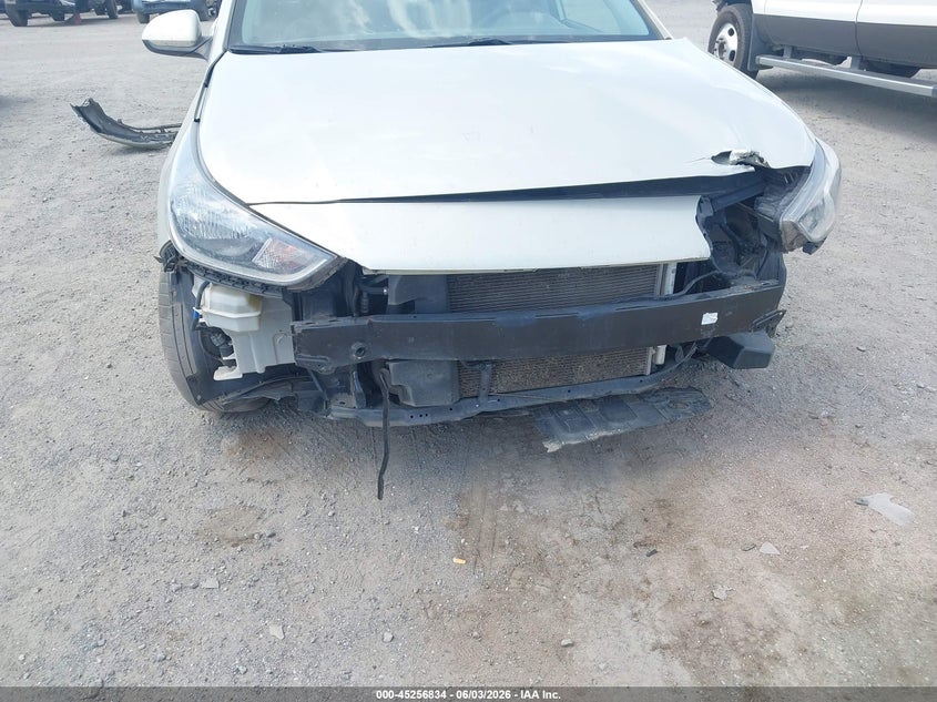 2019 Hyundai Accent Se VIN: 3KPC24A32KE070701 Lot: 45256834