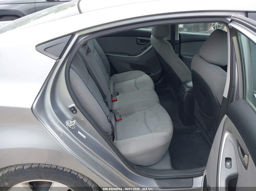AtlanticExpress - Hyundai Elantra