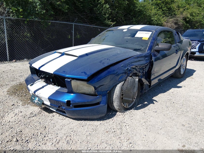 2007 Ford Mustang V6 Deluxe/V6 Premium 1ZVFT80N675331333 photo 1