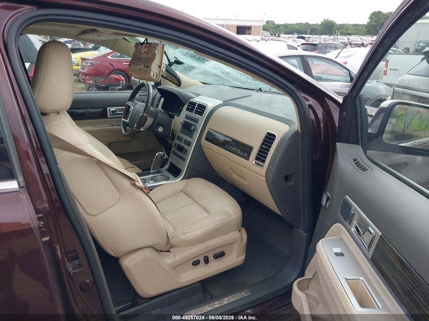 2010 LINCOLN MKX auction photo 5