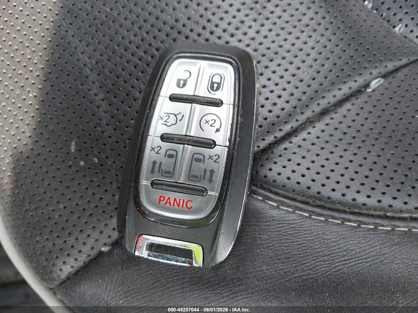 2024 Chrysler Pacifica Hybrid Premium S Appearance Pkg VIN: 2C4RC1S7XRR102777 Lot: 45257044