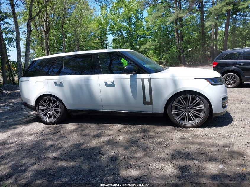 2025 Land Rover Range Rover P530 Se 7 Seat VIN: SALKPBE92SA289900 Lot: 45257054