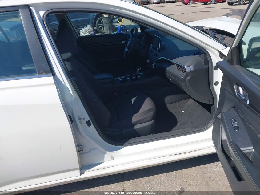 2020 NISSAN ALTIMA auction photo 5