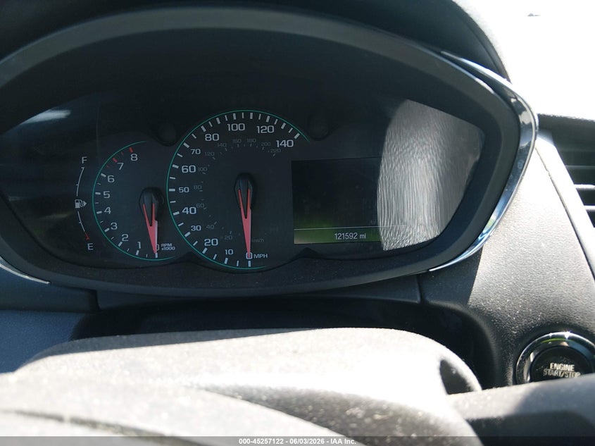 VIN KL7CJPSB4JB685477 2018 CHEVROLET TRAX LT