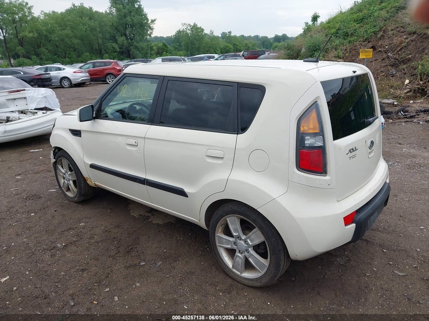 Vin: kndjt2a22a7031850, lot: 45754958, kia soul ! 20103