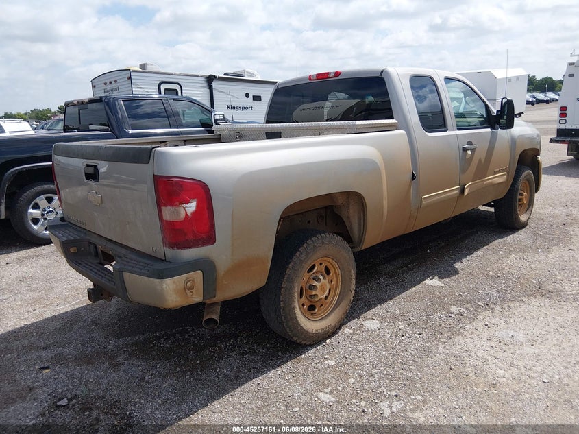 2009 CHEVROLET SILVERADO 2500HD auction photo 4