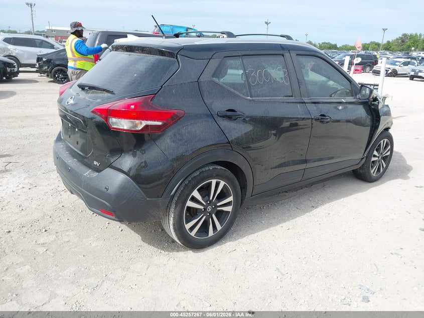 VIN 3N1CP5CVXLL528801 2020 NISSAN KICKS SV XTRONIC CVT