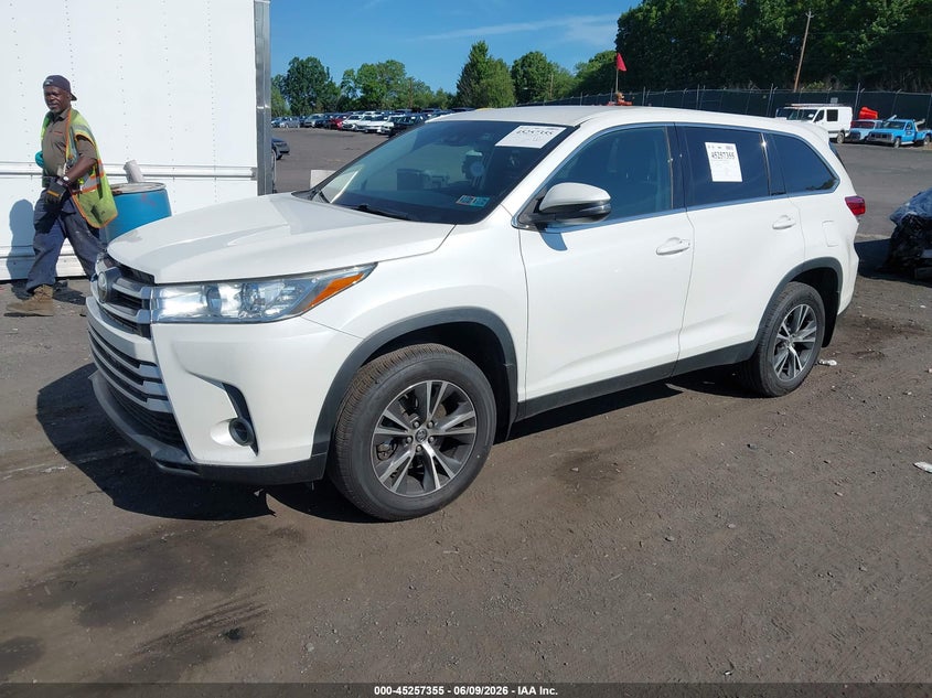 Vin: 5tdbzrfh4ks987900, lot: 45755175, toyota highlander le 20192