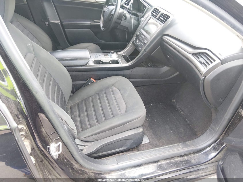VIN: 3FA6P0HD2LR150487 2020 FORD FUSION SE