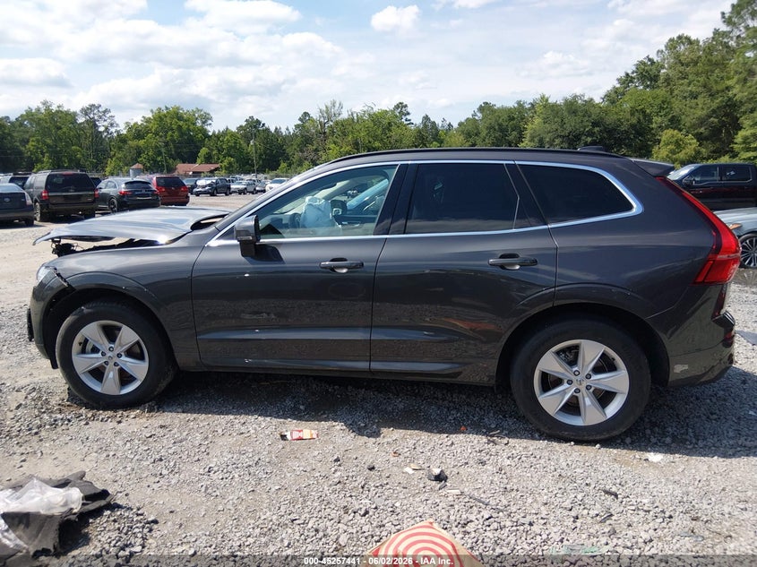 2022 Volvo Xc60 B5 Momentum VIN: YV4L12RK3N1946957 Lot: 45257441