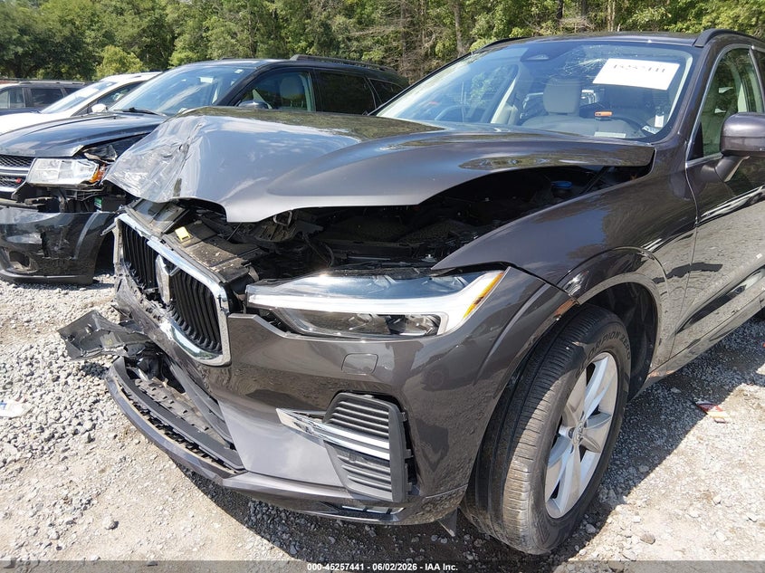 2022 Volvo Xc60 B5 Momentum VIN: YV4L12RK3N1946957 Lot: 45257441
