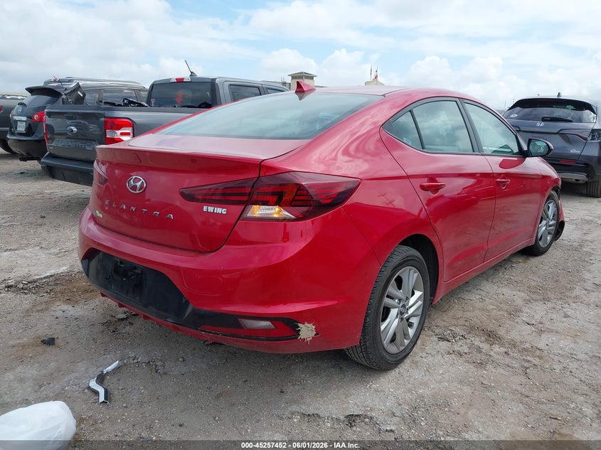 2020 HYUNDAI ELANTRA auction photo 4
