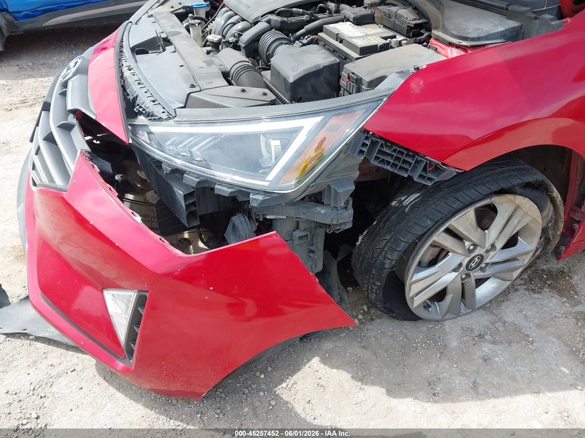 2020 HYUNDAI ELANTRA auction photo 6