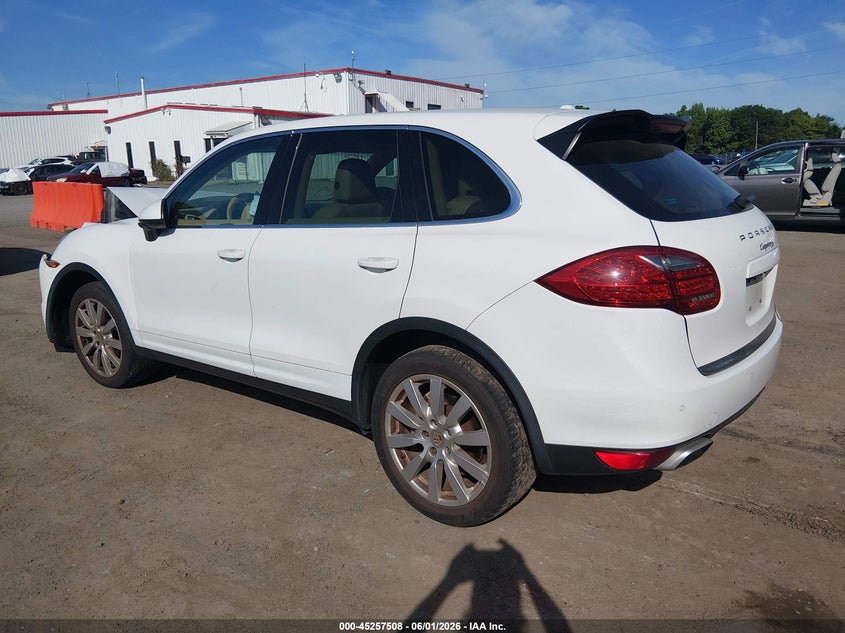 2014 PORSCHE CAYENNE auction photo 3