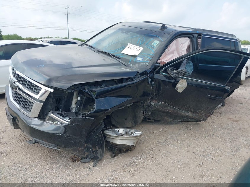 Vin: 1gnskbkc2lr256119, lot: 45755393, chevrolet tahoe 4wd lt 20202