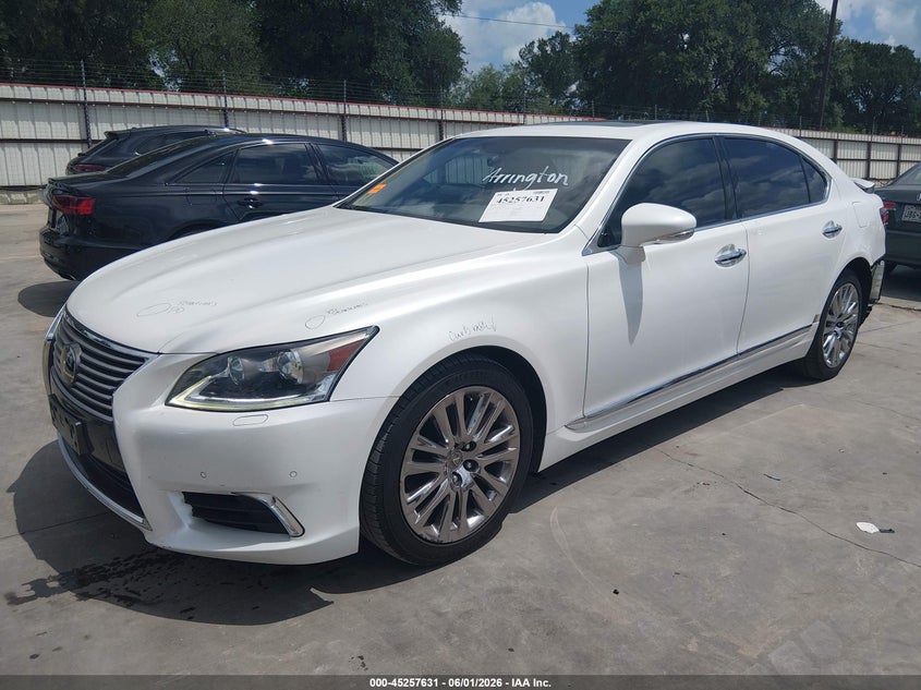 2017 LEXUS LS 460 auction photo 2