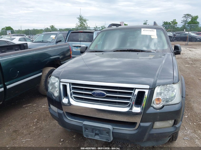 2010 Ford Explorer Sport Trac Xlt VIN: 1FMEU5BEXAUF01001 Lot: 45257693