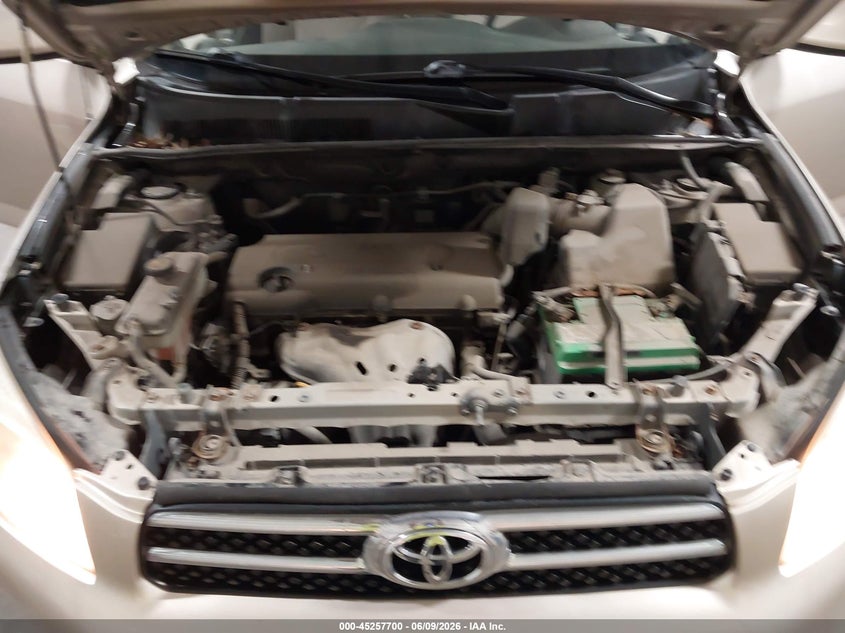 AtlanticExpress - Toyota RAV4