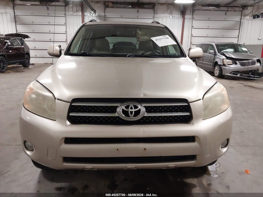 AtlanticExpress - Toyota RAV4