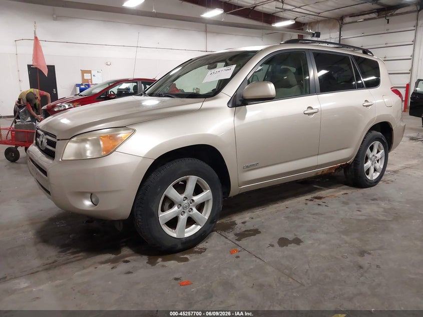 AtlanticExpress - Toyota RAV4