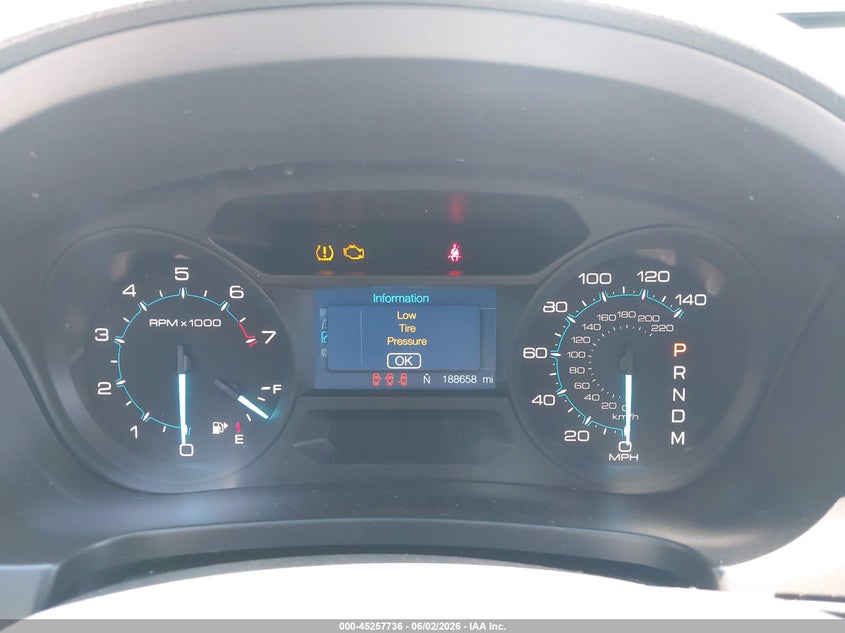 1FMHK7D82CGA63372 2012 Ford Explorer 3.5 Xlt white