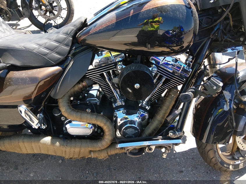 2013 Harley-Davidson Flhtk Electra Glide Ult Ltd/Ann VIN: 1HD1KEM25DB622352 Lot: 45257878
